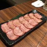 Kuroge Wagyu Yakiniku Ushikuro Mizue Ten - 