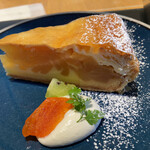 Glorious Chain Cafe Yokohama Beisaido - 