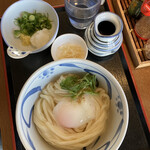 Self Udon Kameya - 温玉ぶっかけ(小)580円