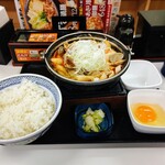 吉野家 - あさり豚チゲ御膳712円御飯大盛無料 玉子74円