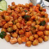 Garlic - チャナサラダ "CHANA SALAD"「チャナ豆（ひよこ豆）とお野菜のスパイシーなサラダです」※メニュー表記通り