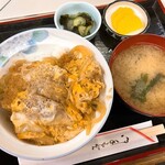 Shokudo Ikkyu - カツ丼(790円)