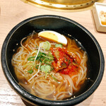 カルビッシュ - 盛岡冷麺。