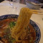 Chinese Kitchen Takao Hanten - 軽いウェーブ麺