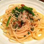 Cafe Restaurant Enishi - ■パスタ：小海老と春菊のペペロンチーノ