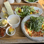 G831 Natural Kitchen & Cafe - 