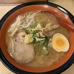 Ramen Jiraiya - 醤油ラーメン　800円