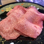 Kaiten Yakiniku Isshobin Nagoya Noritake Shinmachi Ten - 