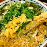 丸亀製麺 - お決まりでネギ盛り。