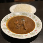 MarieIranganee - チキンカレー