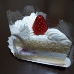 不二家 - 苺のショートケーキ(429円)