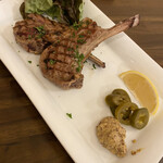 Dining Restaurant Ete' - 骨付きラム肉