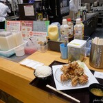 Tori Saku Ionmoru Wakayama Ten - 2021年7月　調味料コーナー。後ろで待たれると焦ります(^^;)