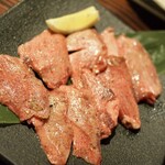 マルコポーロ焼肉の家 - 上タン塩