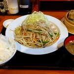 Kitchen Otoko no Bangohan Higashi Koganei Ten - 肉野菜炒め定食