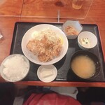 Momo Yaki En - から揚げ750円