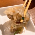 Chuka Shunsai Ryori Hinabe Shu - フカヒレ蒸し餃子断面