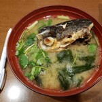 Seafood Jiman Izakaya Amami - めっちゃデカイ！ペンとの比較でわかるかな？