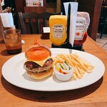 Shane's Burg Kinshicho Ten - 