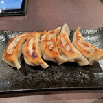 The Niku Gyoza Sichuan Chubo Oofuna Honten - 餃子　税込４１８円