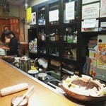 札幌成吉思汗 しろくま  - お店はカウンター席のみ