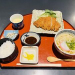 いろり - みそカツ膳　１４１９円