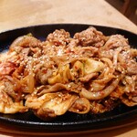 Korean Sakaba Tori Chan - 豚キムチ700円