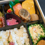 津多屋 - 料理写真:2022.2 菜の花幕の内弁当（1,134円）