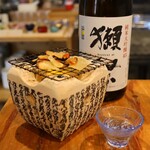 日本酒が永遠に飲める店 たまり場PON - えいひれ(480円)