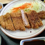 山正 - 分厚くないがとても食べやすく柔らかい❗️