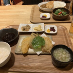 Ishigama Pizza to Washoku to Sake Soru - 