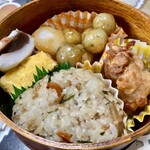 おにぎり店さくら - 詰めただけのお弁当