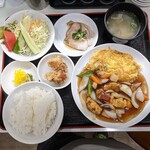 Sanju - A定食 1,300円