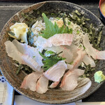  勇しげ - 3色丼　1,780円