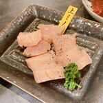 Shinsaibashi Yakiniku Gyuou - 