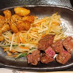 Teppanyaki Tenjin Horumon Amyupuraza Kokura Ten - 丸腸サガリ定食(1880円)