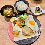 Tezukuri Hamburger Steak Tamago - 