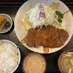 とんかつかつ元 - ジャンボ肩ロースカツ定食 1,045円