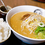 Ninniku Ramen Tenyo Shin Machi Ten - 