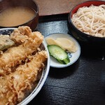 Yabu Chuu - イカ丼セット