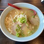 Rou Shisen Marina Hoppu Ten - 刀削ラーメン