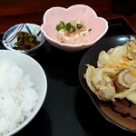 うどんと小料理の店 ○家 - 