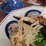 Ringer Hut Yokohama Konandai Ten - 麺