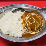 Mori Seiroku - 「インド人オーナーDani特製チキンカレーライス（並）」500円税込み♫