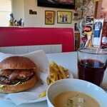 CLAPS DINER - 