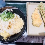 Hanamaru Udon Shinjuku Higashiguchi Moa Gai Ten - 