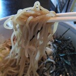 Okurayama Soba Negibozu - 麺はこんな感じで付け汁にダイブします。