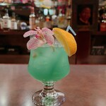 Magic Bar VERNON'S BAR - 季節限定のカクテルで少しの間の現実逃避。。