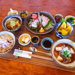 Taiyo Shokudo Tiida - やんばる海の幸！刺身定食