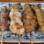 Yakitori Yasubee - 砂ずり、ももネギ、かわ、軟骨